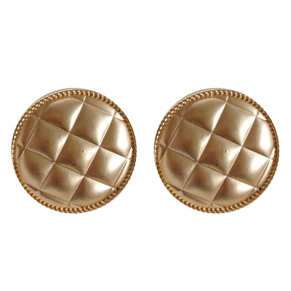 ❤️‍🔥𝕤𝕒𝕝𝕖❤️‍🔥🦋quilted golden earrings - Picture 8 of 13